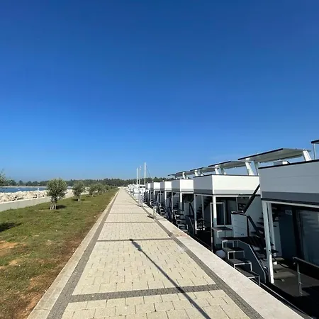 Bateau-hôtel Luxury Houseboat With Roof Terrace & 3*